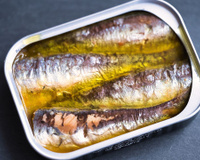 Nem sardinha, nem atum: esse peixe enlatado é um tesouro repleto de benefícios
