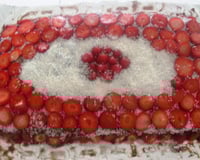 Bolo de chocolate com morangos