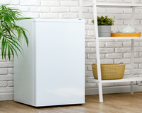 Menor preço em 365 dias: frigobar 70L Elgin com 33% OFF na Amazon