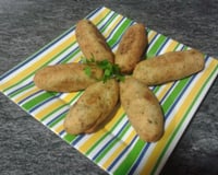 Bolinho de aipim com recheio de carne moída