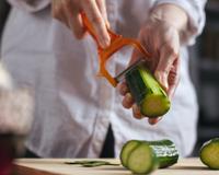 Como escolher descascador de legumes? Veja os diferentes modelos e descubra o melhor para você