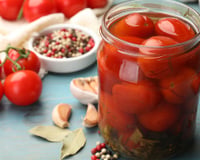 Teresa Nadal, cozinheira: "Os melhores tomates em conserva são feitos em casa em 20 minutos com sal marinho, mas o segredo é escorrer bem os tomates à mão antes de colocá-los no frasco."
