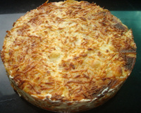 Torta de frango de pão de forma assada