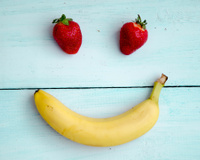 Bom humor com 7 alimentos que elevam a serotonina no seu organismo