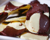 Bolo de chocolate com batata chips: como preparar