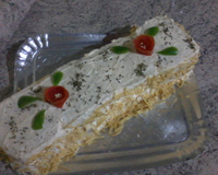 Torta fria de pão de forma com frango