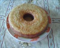 Bolo de laranja com calda
