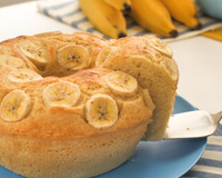 Receita de bolo de banana simples para quem está começando a cozinhar fazer e arrasar