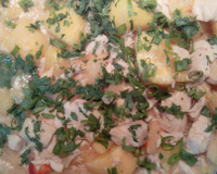 Peito de frango com mandioca e leite de coco