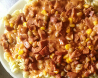 Macarrão cremoso com calabresa