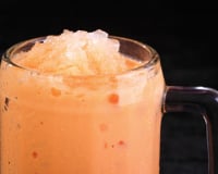 Drink de frutas com champagne