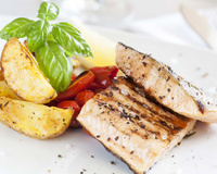 Filé de peixe com batatas carameladas do Chef