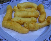 Bolinho de queijo frito