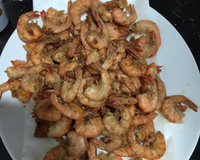 Camarão frito de praia