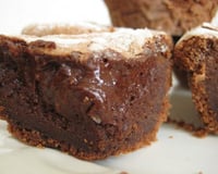 Moelleux au Chocolat (tradicional bolinho francês com interior cremoso)