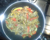 Salada de berinjela e pimentão