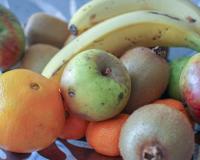 Mantenha as bananas longe de dois ingredientes da cozinha para que fiquem frescas por uma semana inteira