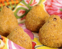 Coxinha de batata-doce: receita para não sair da dieta