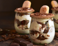 Como fazer uma sobremesa de rum com baunilha sem glúten e sem forno: receita passo a passo