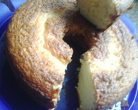 Bolo de limão com chantilly