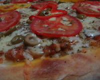 Massa de pizza com máquina de fazer pão