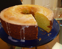 Bolo de laranja com casca fácil