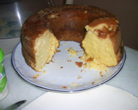 Bolo de coco com leite condensado