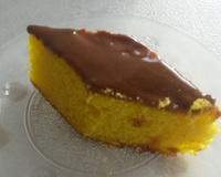 Bolo de cenoura cozida