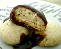 Bolachinhas de aveia com molho de chocolate