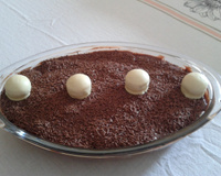 Pavê de creme de avelã e bombom