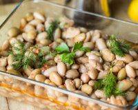 Sigo essa receita de feijão-de-corda que aprendi com minha avó e toda minha família adora!