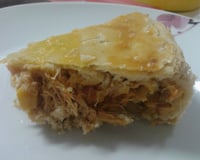 Empadão de frango de massa com óleo