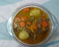 Carne de panela com legumes