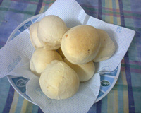 Pão de queijo mineiro