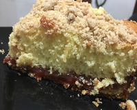 Cuca de goiabada e banana