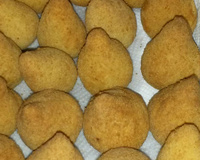 Salgadinho de festa (risóles, bolinha de queijo, coxinha)