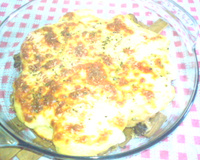 Frango com queijo e orégano