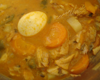 Filé de peixe ao molho de legumes (rápido)