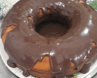 Bolo de cenoura com cobertura (fofinho)