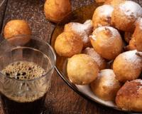 Bolinho de chuva rápido, simples e saboroso para dividir com a família acompanhado de um bom cafézinho