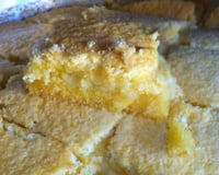 Bolo de fubá cremoso