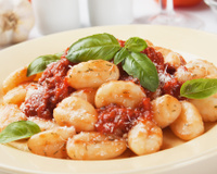 Essa receita de nhoque com 2 ingredientes vai se tornar o seu prato favorito