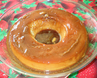 Pudim de leite condensado com queijo