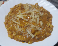 Macarrão na pressão com atum