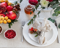 Como decorar a mesa da virada gastando quase nada e usando o que já tem em casa