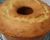 Bolo de laranja molhadinho