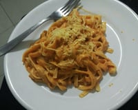 Macarrão ao molho de frango