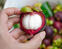 A queridinha da saúde: a rainha das frutas é anti-inflamatória, deliciosa e fácil de plantar no quintal de casa