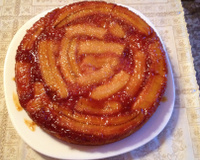 Bolo de banana caramelado