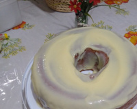 Bolo de limão com gelatina
